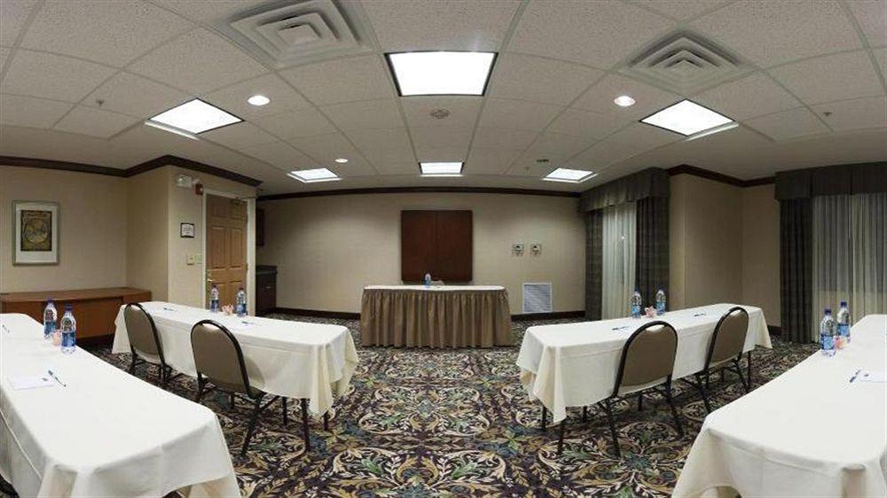 Staybridge Suites Akron-Stow-Cuyahoga Falls By Ihg Esterno foto